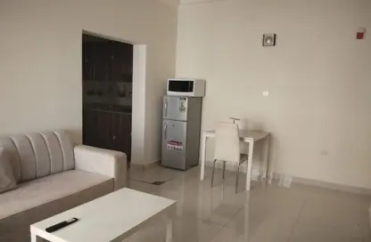 Apartment - 1 Bedroom - 1 Bathroom for rent in Umm Ghuwailina 4 - Umm Ghuwailina - Doha