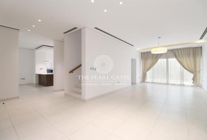 969305 - Property Image 3