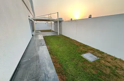 Villa - 5 Bedrooms - 7 Bathrooms for rent in Al Thumama - Al Thumama - Doha