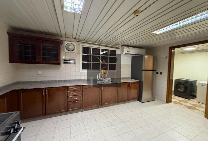 994725 - Property Image 3