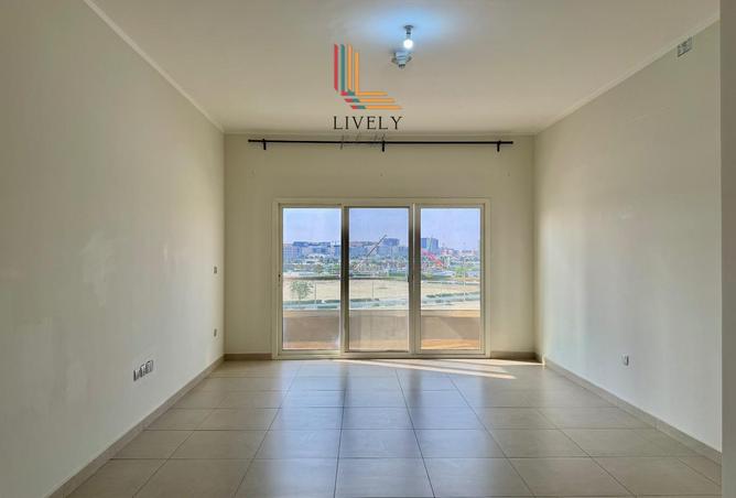 994421 - Property Main Image