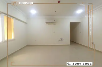 شقة - 2 غرف نوم - 2 حمامات للايجار في 35 بن عمران - فريج بن عمران - الدوحة