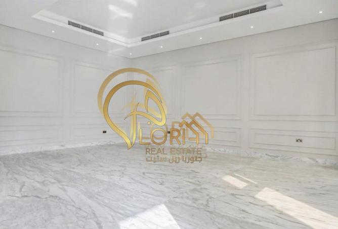 927969 - Property Image 3