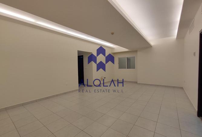 943964 - Property Main Image