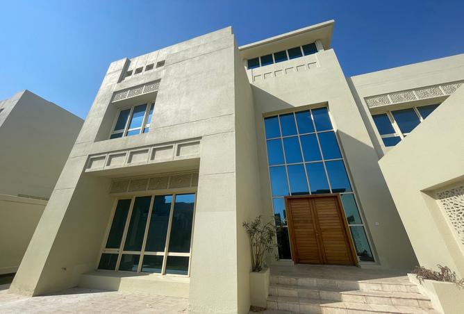 937989 - Property Main Image