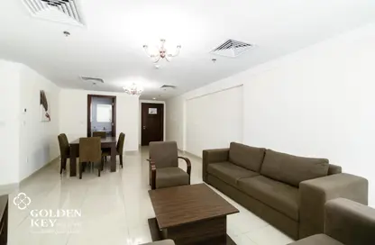 Apartment - 2 Bedrooms - 2 Bathrooms for rent in City Center Towers - West Bay - Doha