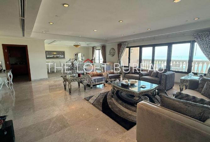 971409 - Property Image 2