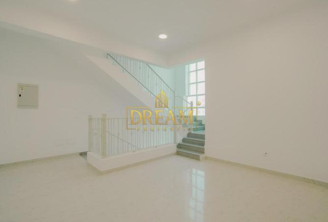 931624 - Property Image 3