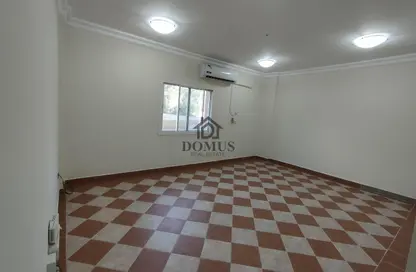 Apartment - 2 Bedrooms - 2 Bathrooms for rent in Anas Street - Fereej Bin Mahmoud North - Fereej Bin Mahmoud - Doha