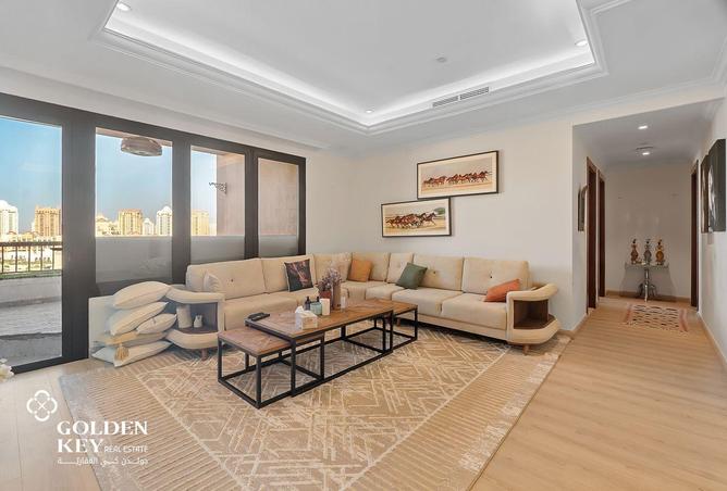916660 - Property Image 3