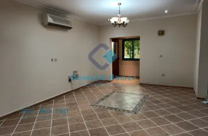 مجمع سكني - 4 غرف نوم - 4 حمامات للايجار في الثمامة - الثمامة - الدوحة