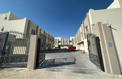 Compound - 6 Bedrooms - 5 Bathrooms for rent in Al Rayyan - Al Rayyan - Doha