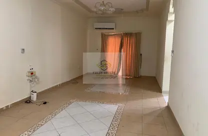 Apartment - 2 Bedrooms - 2 Bathrooms for rent in Al Mansoura - Al Mansoura - Doha