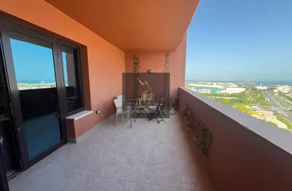 Apartment - 2 Bedrooms - 2 Bathrooms for rent in East Porto Drive - Porto Arabia - The Pearl Island - Doha