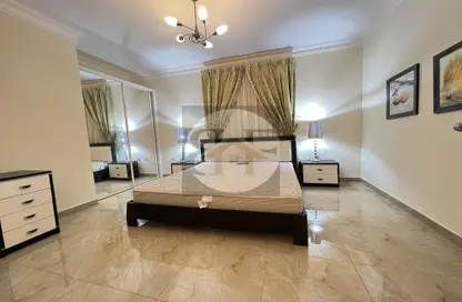 Apartment - 1 Bedroom - 1 Bathroom for rent in Umm Ghwailina Comm - Umm Ghuwalina - Umm Ghuwailina - Doha
