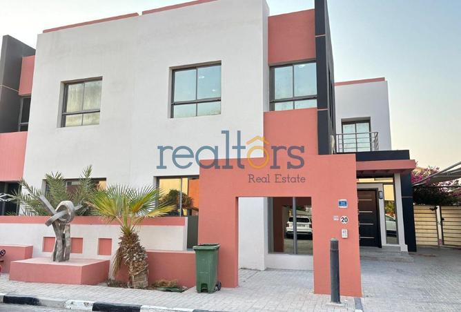 971655 - Property Image 3