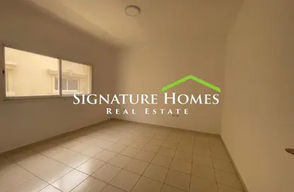 Apartment - 2 Bedrooms - 3 Bathrooms for rent in Ain Khalid Gate - Ain Khaled - Doha