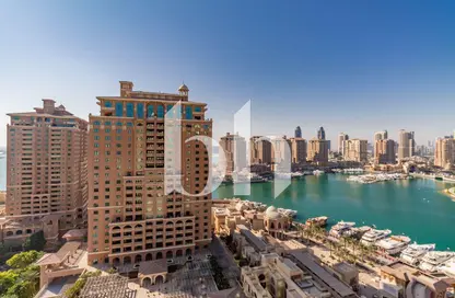 Apartment - 1 Bedroom - 2 Bathrooms for rent in West Porto Drive - Porto Arabia - The Pearl Island - Doha