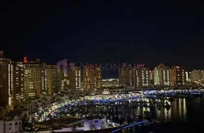Apartment - 2 Bedrooms - 3 Bathrooms for rent in Tower 8 - Porto Arabia - The Pearl Island - Doha