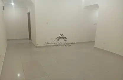 Apartment - 3 Bedrooms - 3 Bathrooms for rent in Fereej Bin Omran - Doha