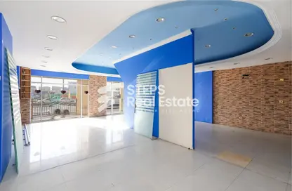 Reception / Lobby image for: Shop - Studio - 1 Bathroom for rent in Banks street - Musheireb - Doha, Image 1