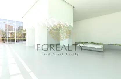 Shop - Studio - 2 Bathrooms for rent in Marina Residences 195 - Marina District - Lusail