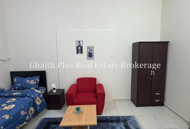 1005821 - Property Image 3