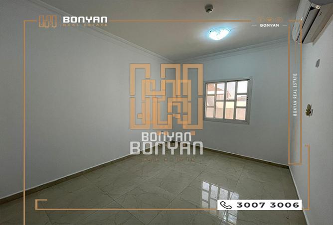 Apartment - 2 Bedrooms - 1 Bathroom for rent in Al Wakra - Al Wakra - Al Wakrah - Al Wakra