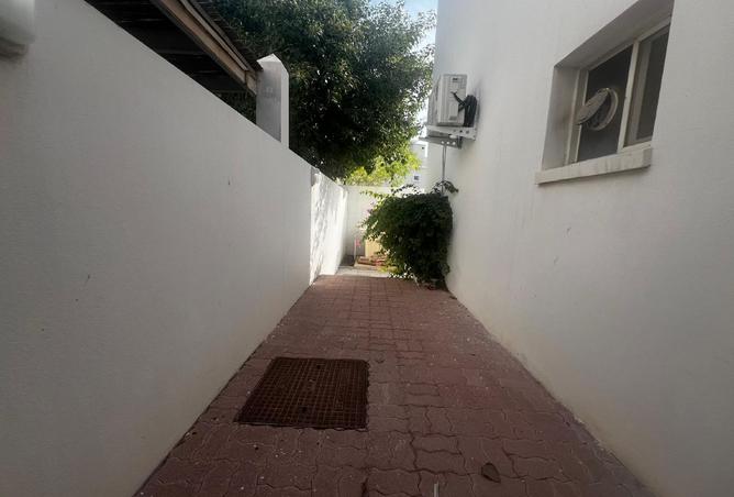 995849 - Property Image 3