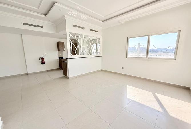 1004115 - Property Image 2