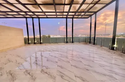 Apartment - 1 Bedroom - 2 Bathrooms for rent in Izghawa - Izghawa - Doha
