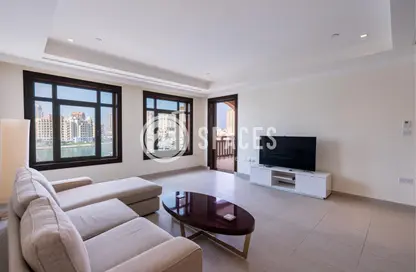 Townhouse - 2 Bedrooms - 3 Bathrooms for sale in West Porto Drive - Porto Arabia - The Pearl Island - Doha
