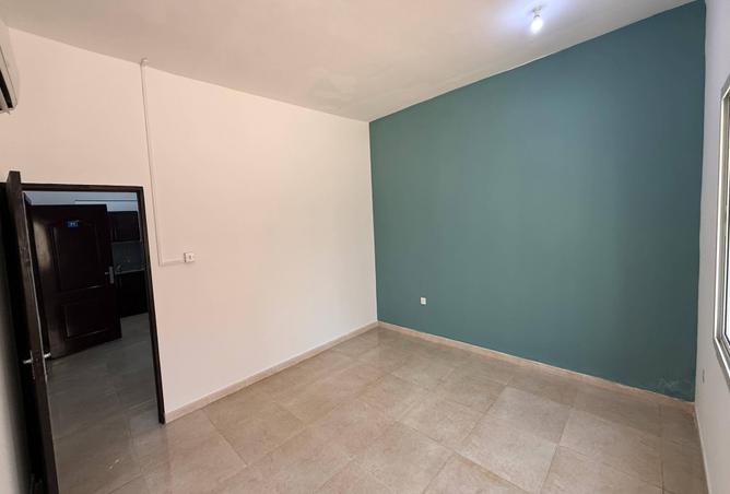 957799 - Property Main Image