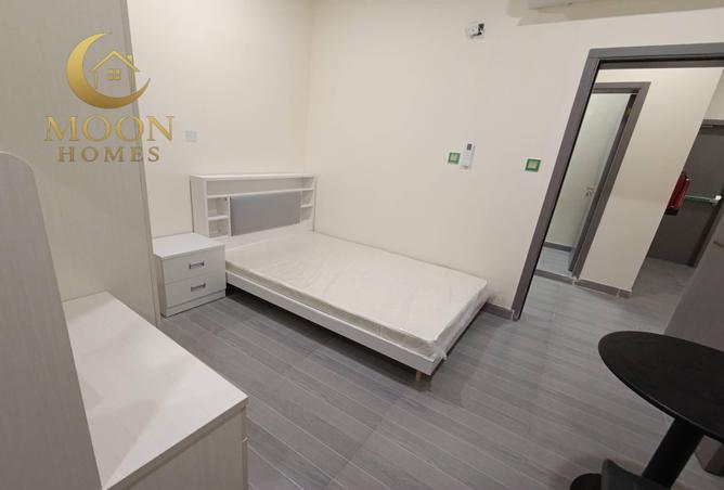 996308 - Property Image 3