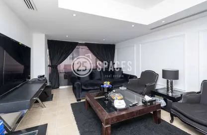 Living Room image for: Townhouse - 3 Bedrooms - 4 Bathrooms for sale in Venezia - Qanat Quartier - The Pearl Island - Doha, Image 1