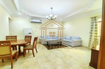 شقة - غرفة نوم - 2 حمامات للايجار في شارع نجمه - نجمة - الدوحة