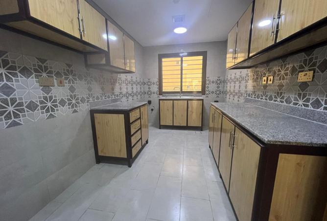 941552 - Property Image 3