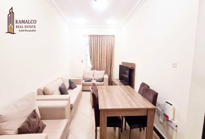 954786 - Property Image 2