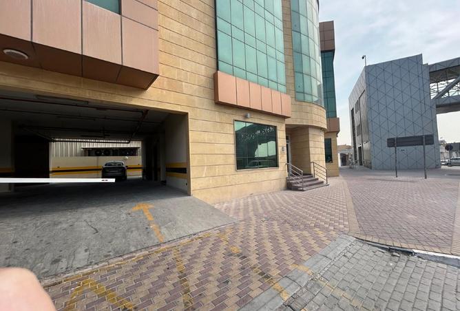 992453 - Property Image 3