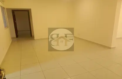 Apartment - 3 Bedrooms - 3 Bathrooms for rent in Old Airport Residential Apartments - Old Airport Road - Doha