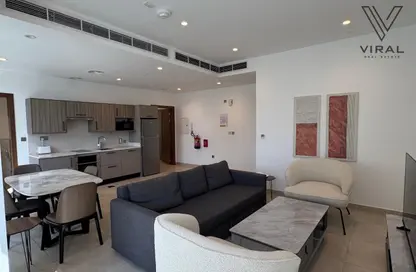 شقة - غرفة نوم - 2 حمامات للايجار في شارع الكورنيش - الدوحة