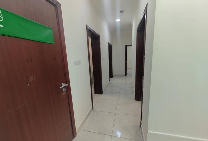 935145 - Property Image 3