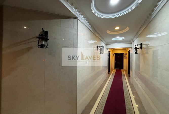 946495 - Property Image 2