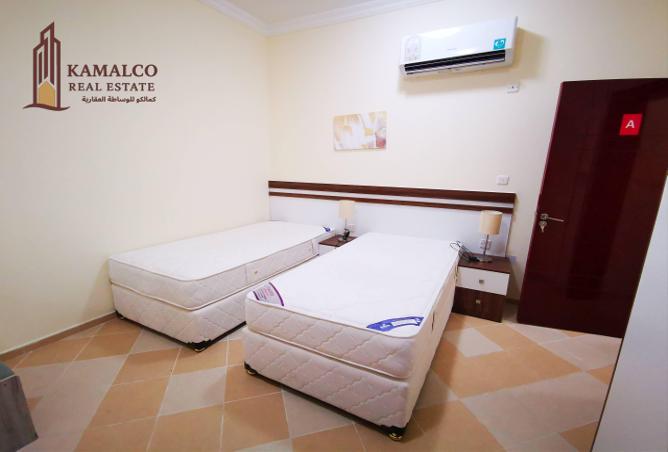 932173 - Property Image 2
