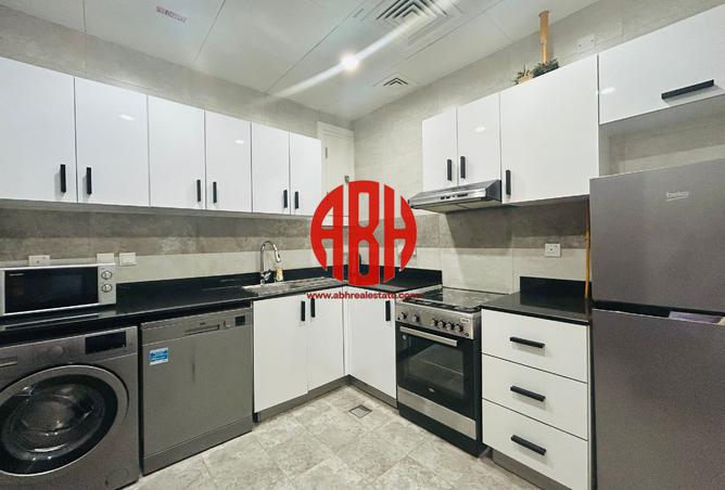 1000439 - Property Image 3