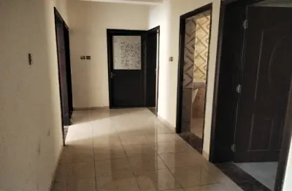Apartment - 4 Bedrooms - 2 Bathrooms for rent in Al Sadd - Al Sadd - Doha