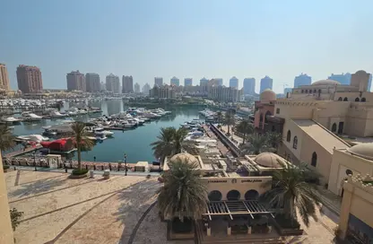 شقة - غرفة نوم - 2 حمامات للايجار في طريق بورتو الشرقي - بورتو أرابيا - جزيرة اللؤلؤة - الدوحة
