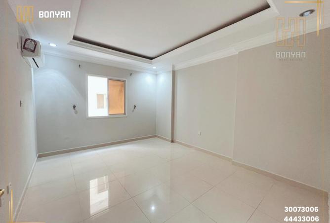 995433 - Property Image 3