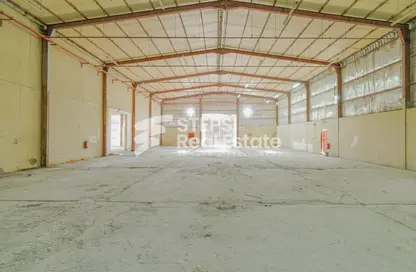 Warehouse - Studio for rent in Industrial Area 1 - Industrial Area - Doha