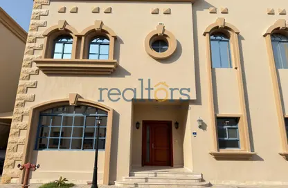 Compound - 3 Bedrooms - 3 Bathrooms for rent in Bu Hamour Street - Abu Hamour - Doha